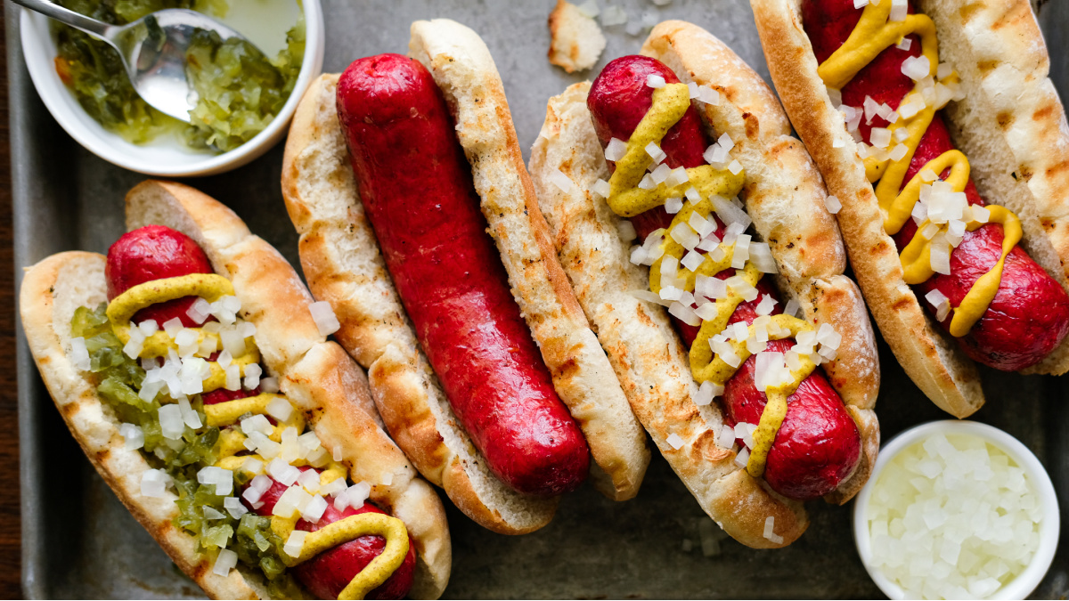 Hot Dogs, Franks & Sausage Links
