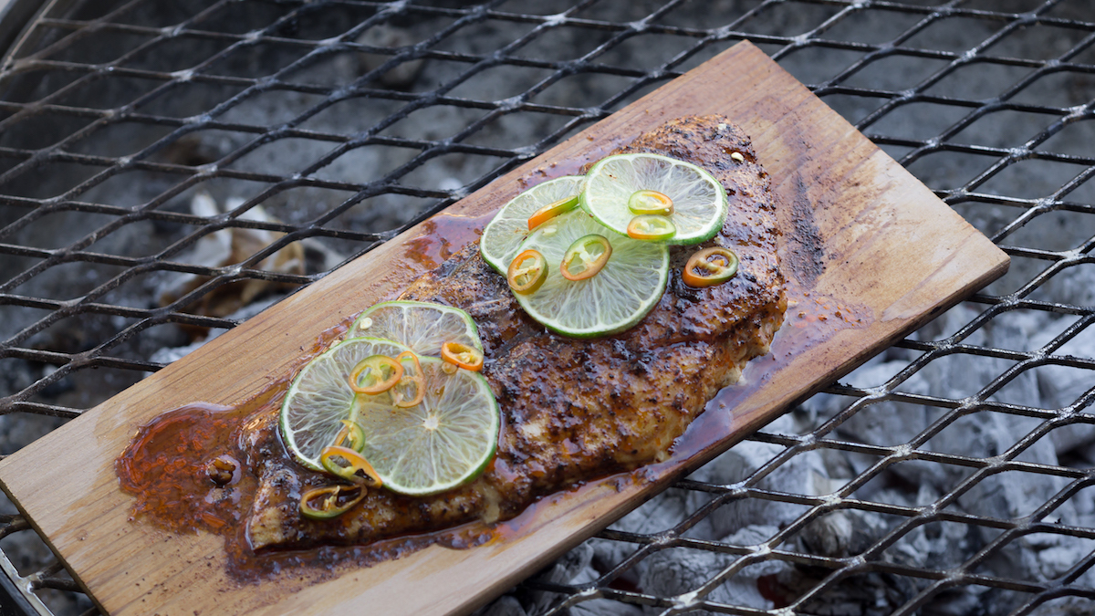 Planks for grilling clearance fish