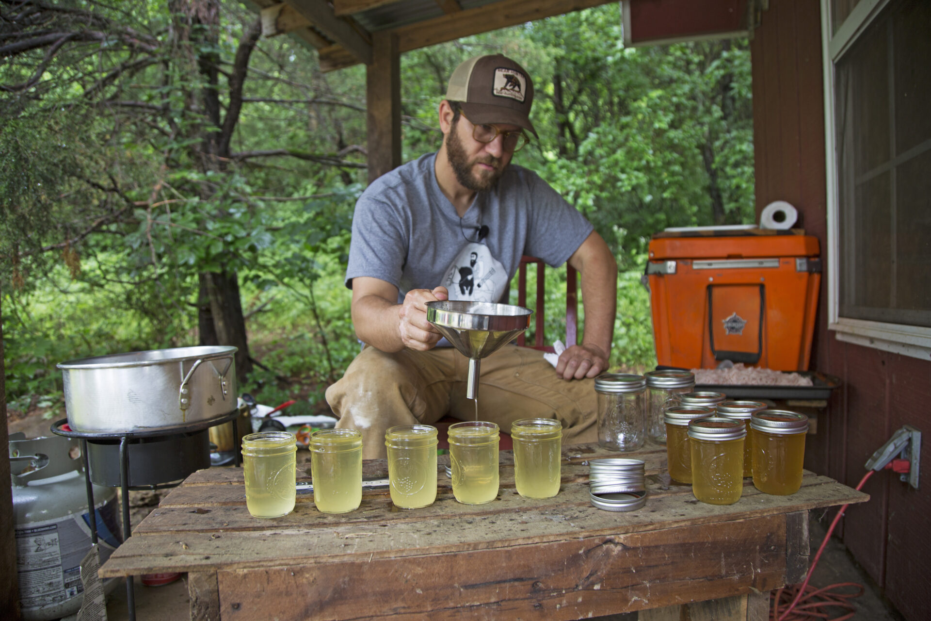 how to make bear oil