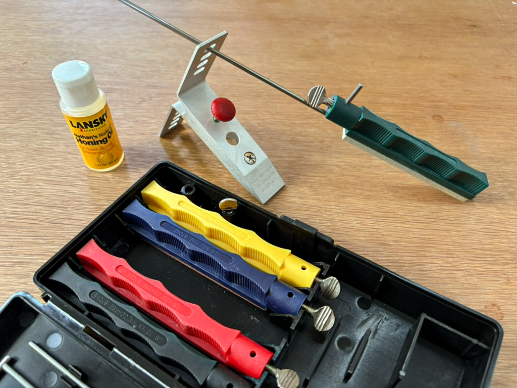 Lansky Controlled Angle Sharpening System