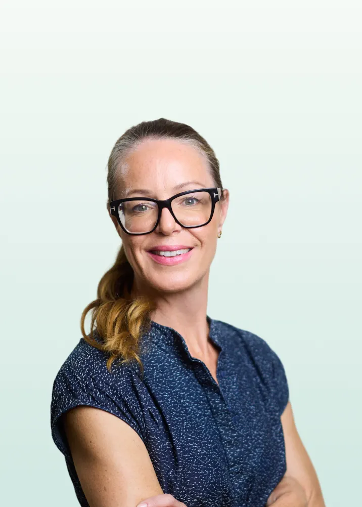 Dr. Alexandra Davidson, NHS GP and Functional Medicine Doctor, Hers