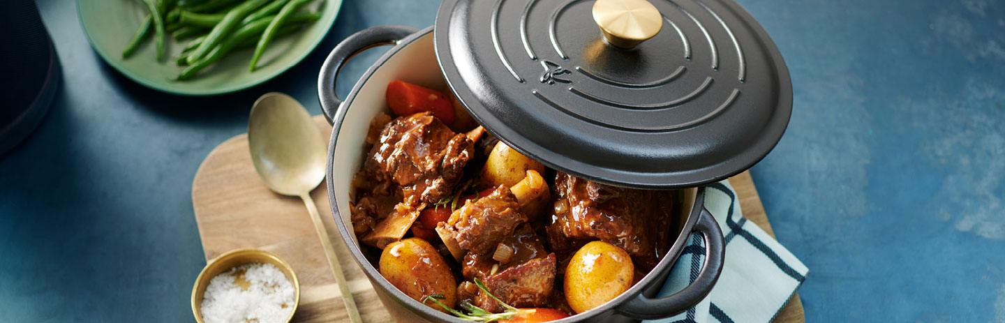 PC Enameled Cast Iron Dutch Oven