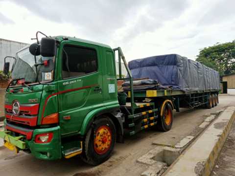 Truck Hino SG 260 TH N 8531 UR