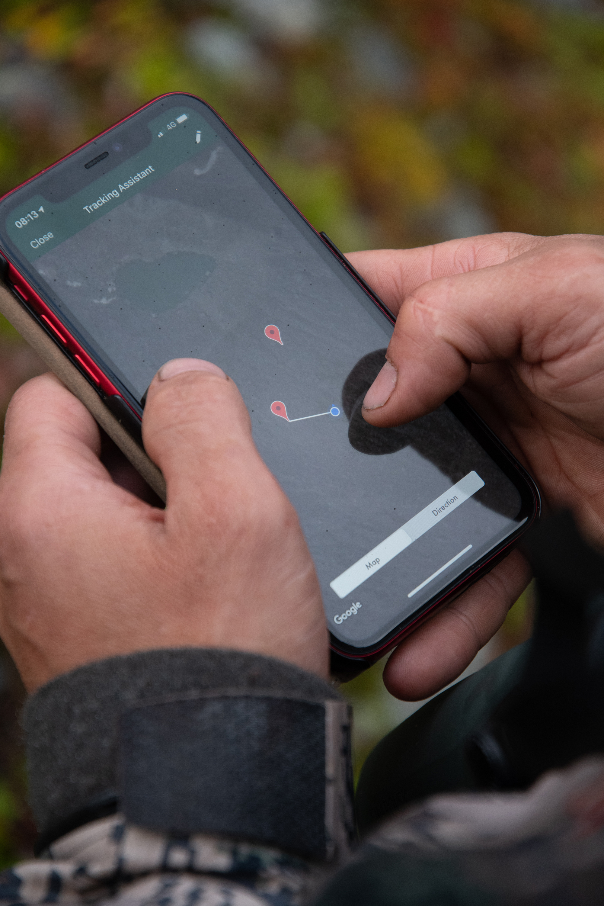 Hunting chamois with the SWAROVSKI OPTIK EL Range TA in the Swiss Alps, tracking assistant pin 