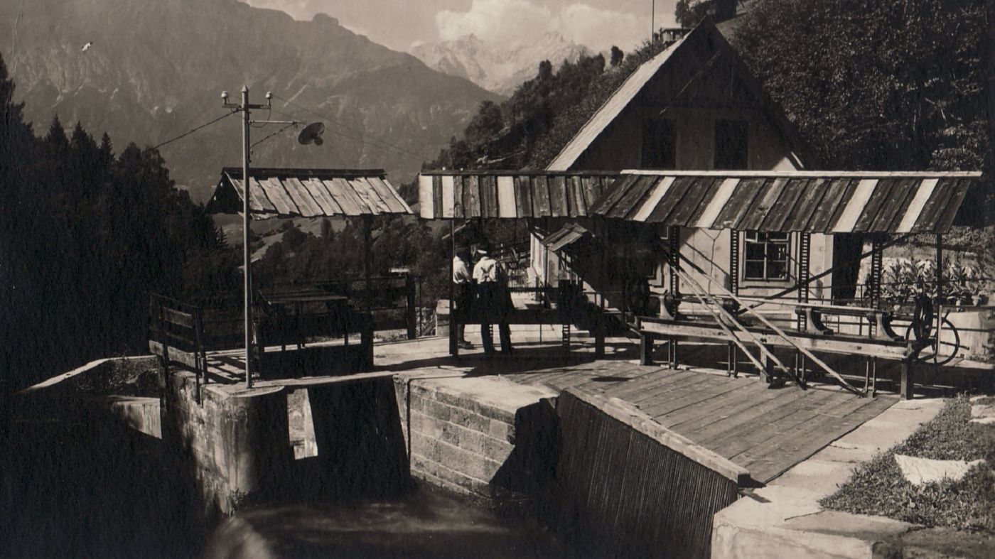 Historisches Bild - Wasserkraftwerk - V 2-2-19