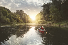 CL Companion canoe sunset , Donauauen