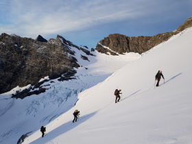 Wolfgang Schwarz and his roped party ascending Mount Burns. The path to reach the Himalayan tahr's natural habitat in New Zealand is very demanding.