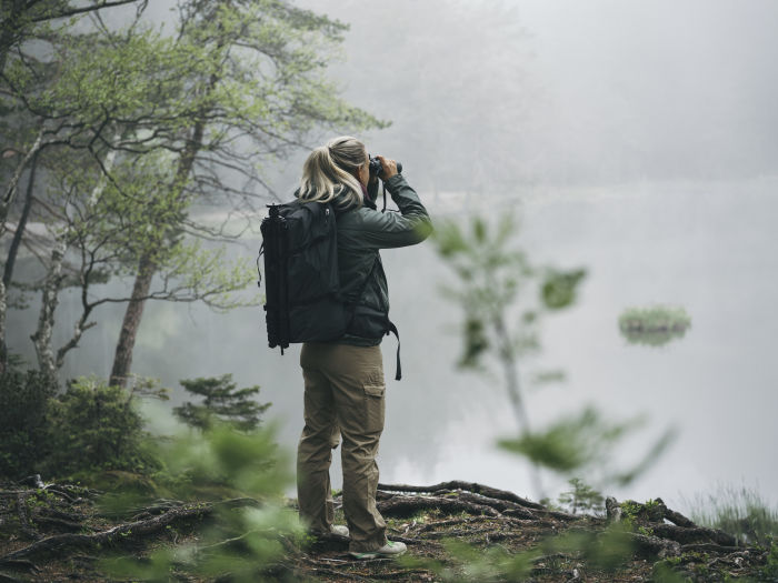 Take everything you need for a one-day adventure and enjoy the fact that your wildlife viewing equipment is well stored and protected in the SWAROVSKI OPTIK backpack. 