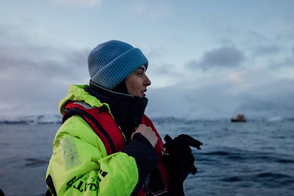 Whale watching for science - Chérine Baumgartner /O - AUTHOR IMAGE
