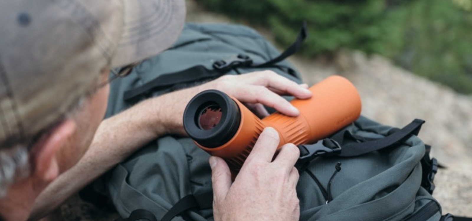 Swarovski Optik ATC / STC compact spotting scope green or orange · official lifestyle image