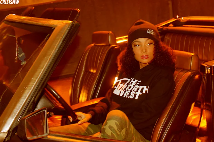 neko-jamilla-the-north-west-hoodie-vintage-convertible-drivers-seat