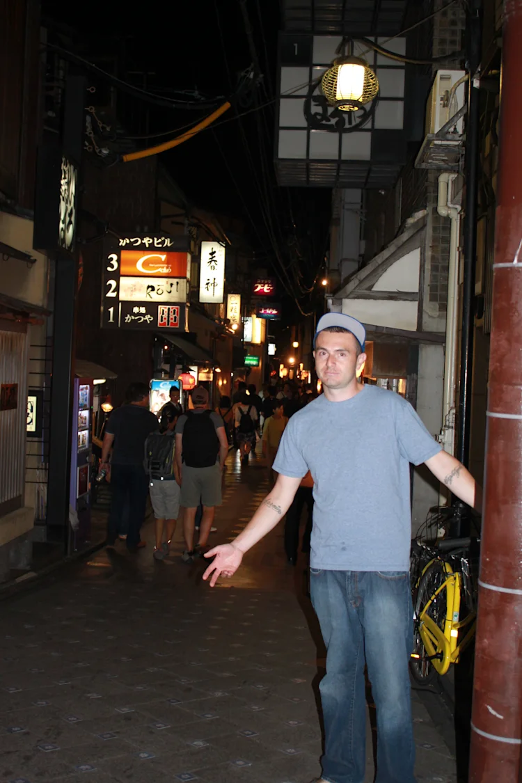 Battle-Of-Beats-In-Tokyo-Japan-ft-DJ-Audeos-02