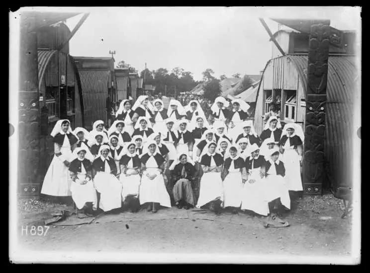 The matron and sisters of the New Zealand Stationary Hospital, Wisques, France. Royal New Zealand Returned and Services' Association :New Zealand official negatives, World War 1914-1918.