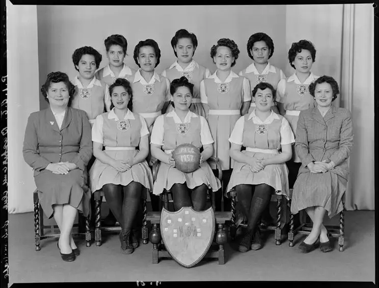 Group portrait of Pacific Island Presbyterian Church netball team.