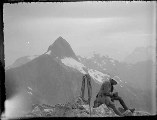 The life and climbs of Edgar Williams | National Library of New Zealand