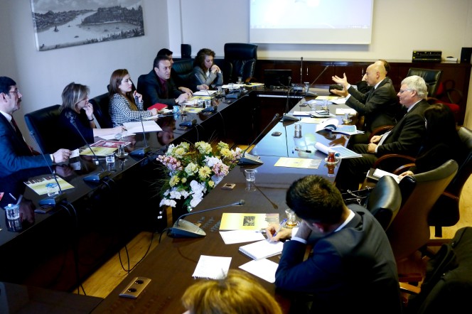 The New Zealand delegation meeting with representatives from Turkish libraries in Ankara.