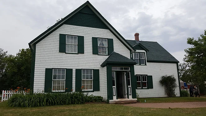 House with green gables