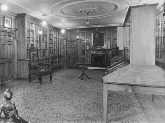 Exhibition room in the Alexander Turnbull Library.