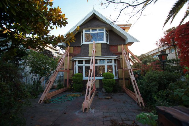House, 26-28 May 2011.