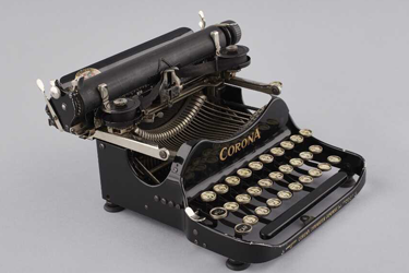 Corona typewriter