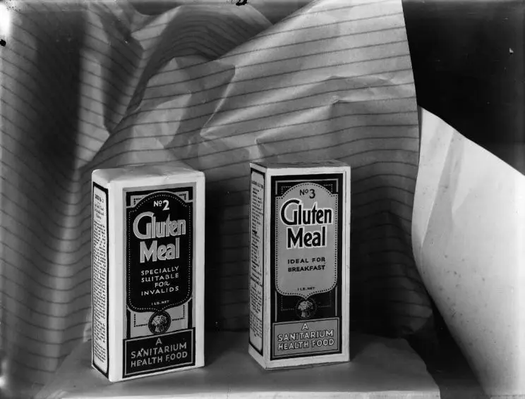 Shows two products being advertised by the Sanitarium Health Food Company. They are from left to right: No. 2 Gluten Meal `Specially suitable for invalids' and No. 3 Gluten Meal `ideal for breakfast'.