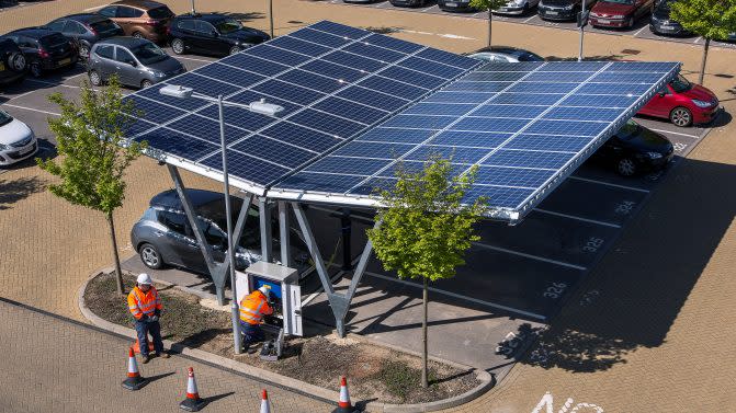 Sse Distribution Vehicles Managing electricity infrastructure is core to SSE Energy Solutions