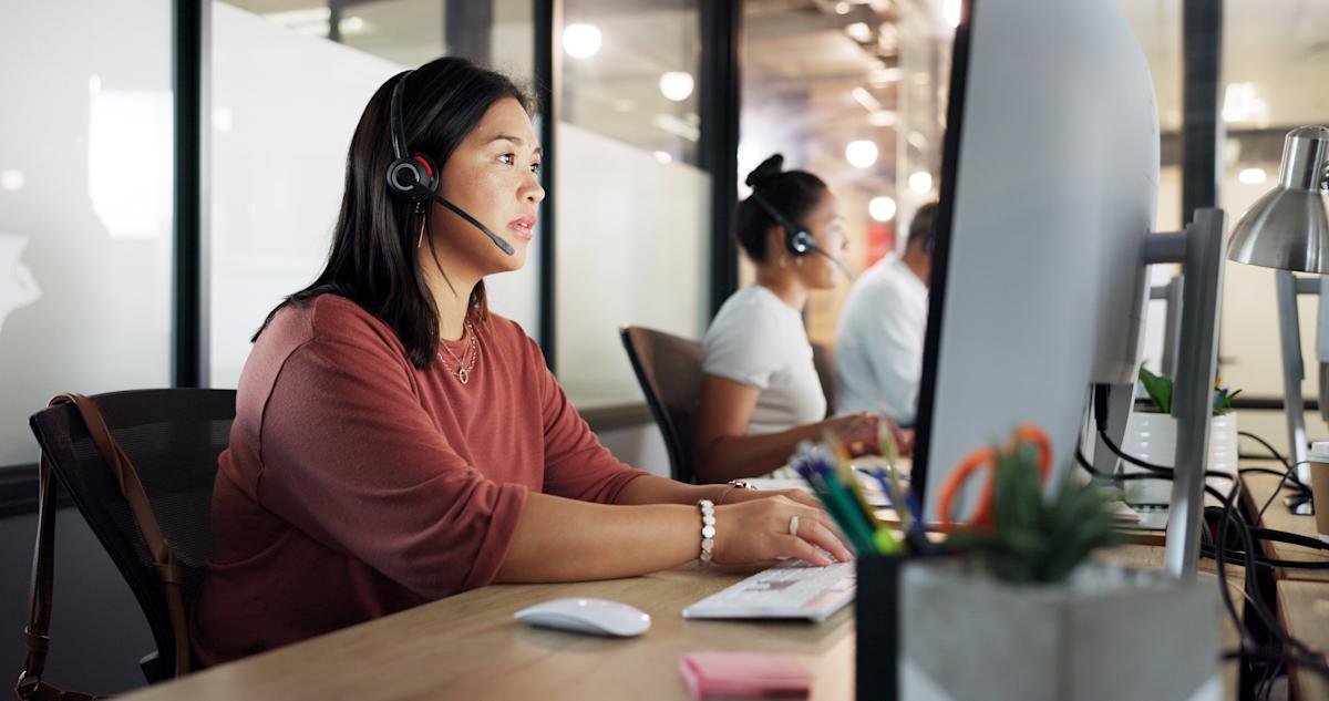 Support Desk 5-Point Checklist: Help Desk Software for SMBs | Capterra | Capterra