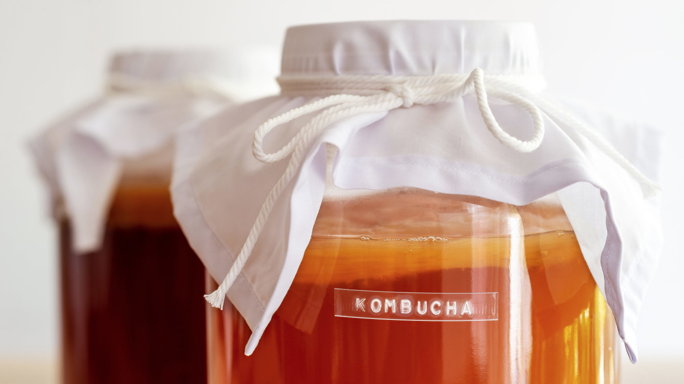 Kombucha in jars with covers