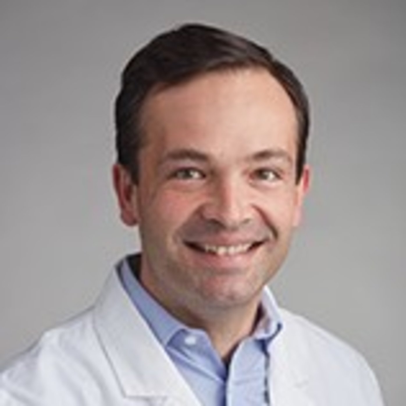 Dr. Darius Schneider