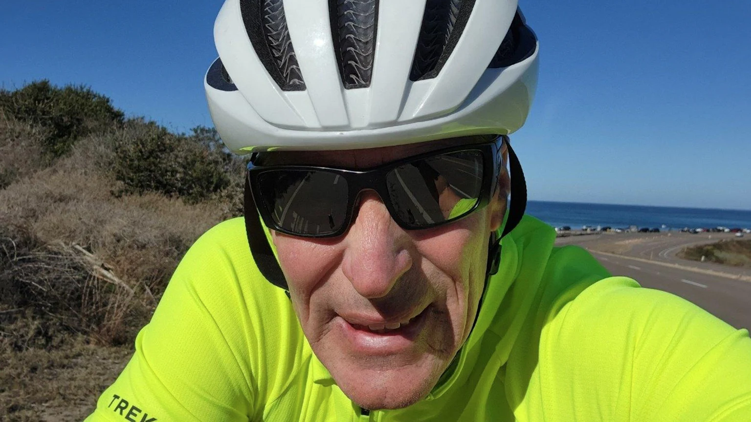 Traumatic accident wont slow cyclists roll HN3372 Helmet Cover Sized