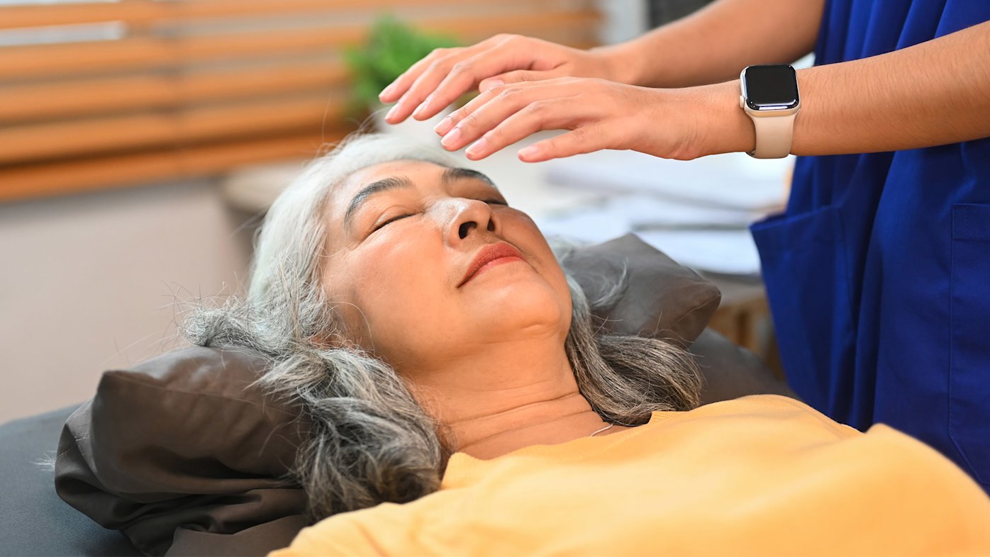Reducing anxiety with a healing touch