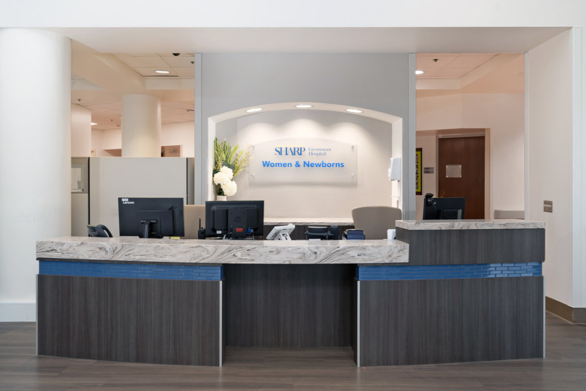 Sharp Grossmont Hospital for Women & Newborns front desk concierge
