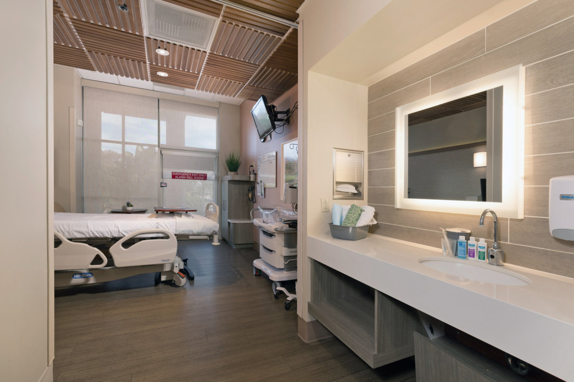 Sharp Grossmont Hospital for Women & Newborns recovery room