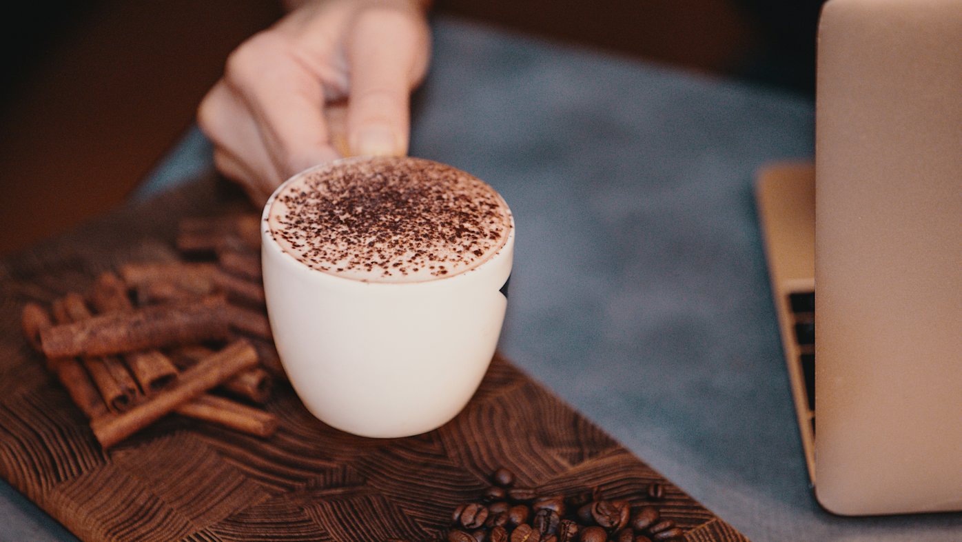 Is It Good to Put Cinnamon in Coffee? | Sharp HealthCare
