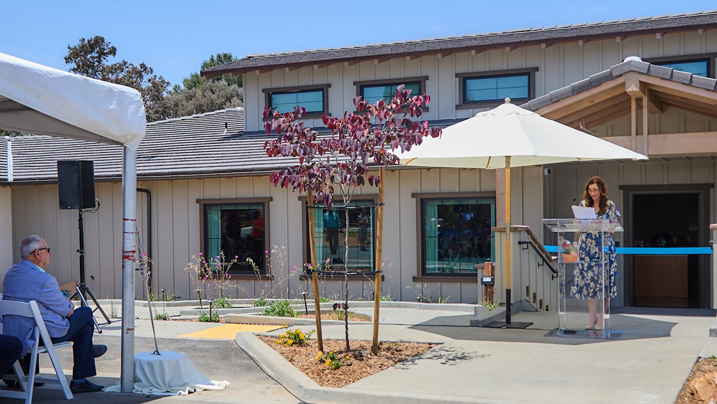 New Moore MountainView Hospice Home hero