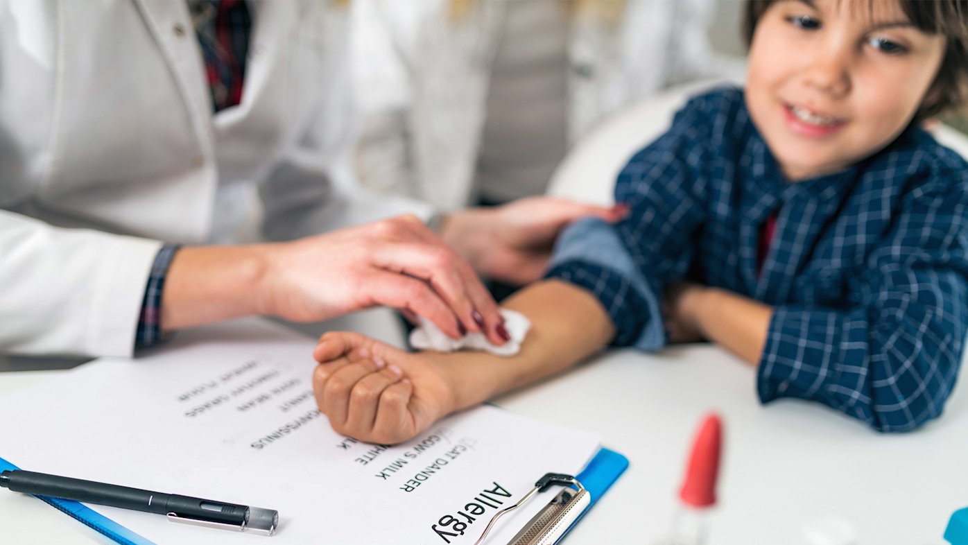 Child getting allergy testing