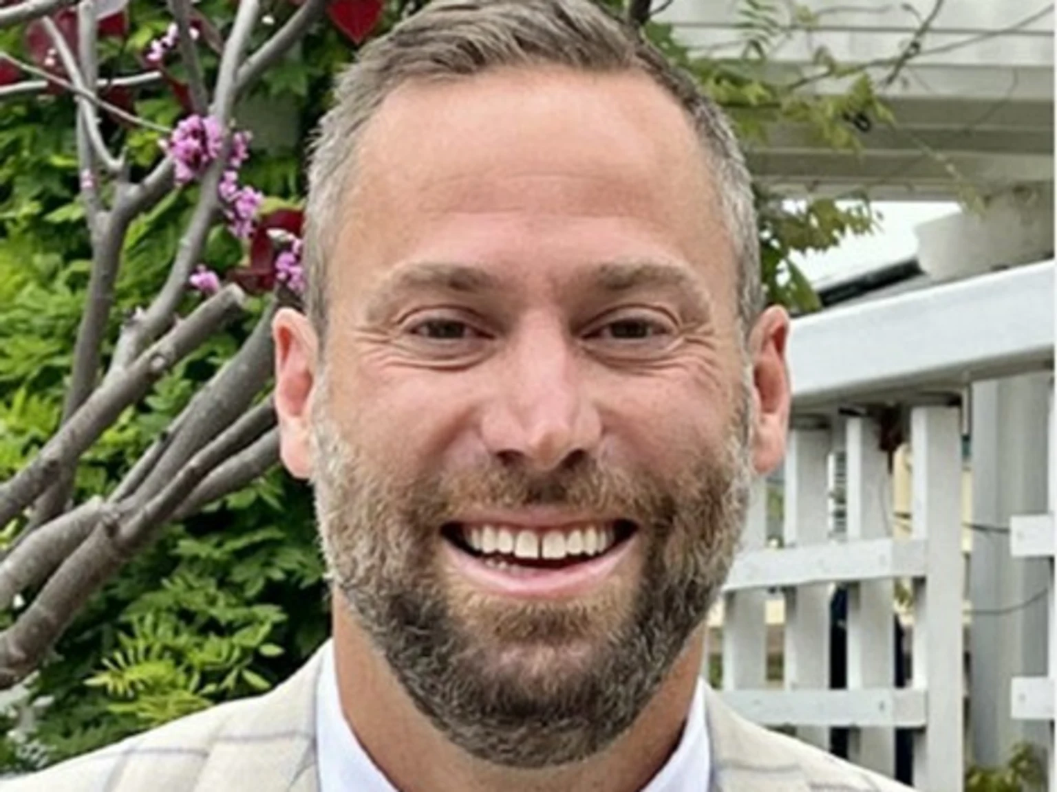Dr. Gregory Apel
