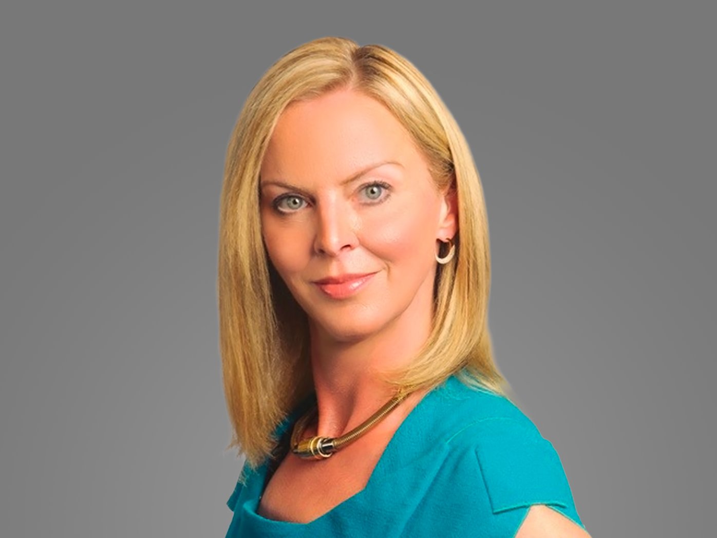 Headshot of Lisa Arnold