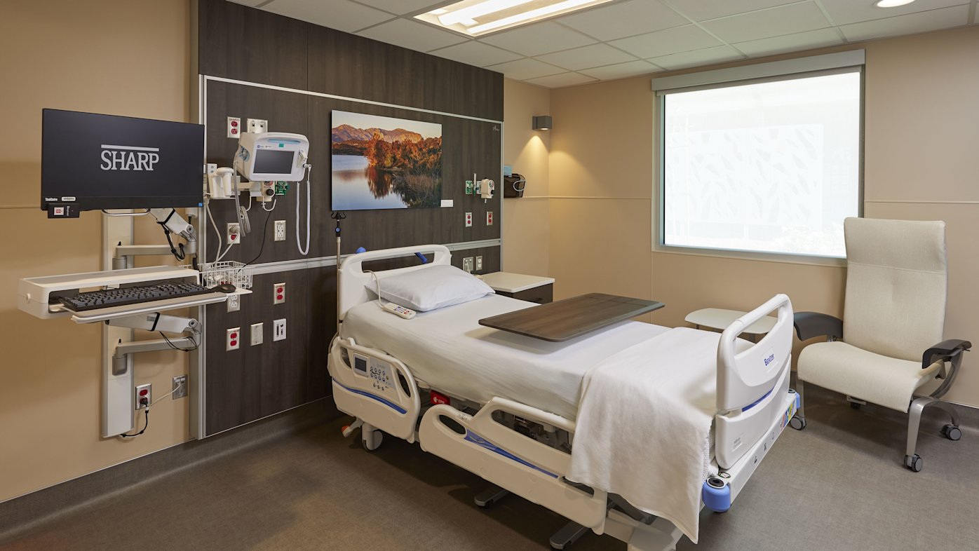 Sharp Grossmont Hospital for Neuroscience PCU patient room