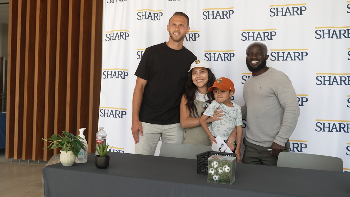 Marcus Ingvartsen and Ema Boaten with fans at Sharp Chula Vista medical Center