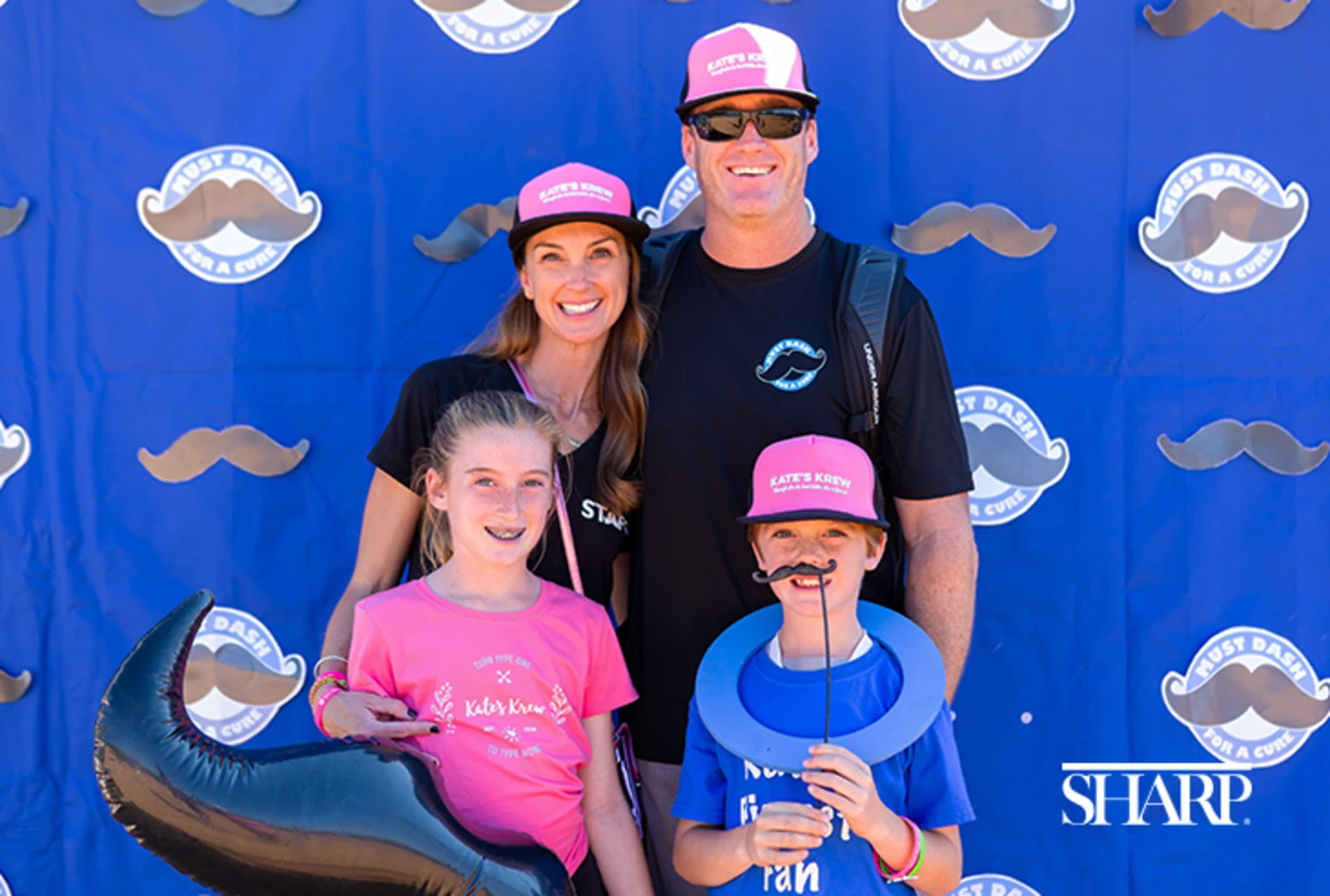 Knowing-the-sign-Type-1-diabetes-HN1638-Family-Body-Logo-Sized