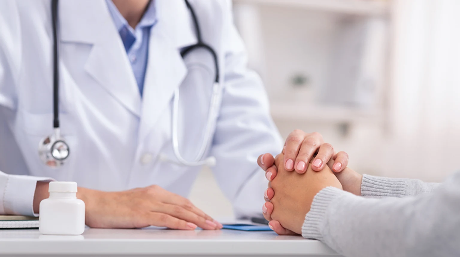 Understanding-endometriosis-HN2063-iStock-1182415661-Sized