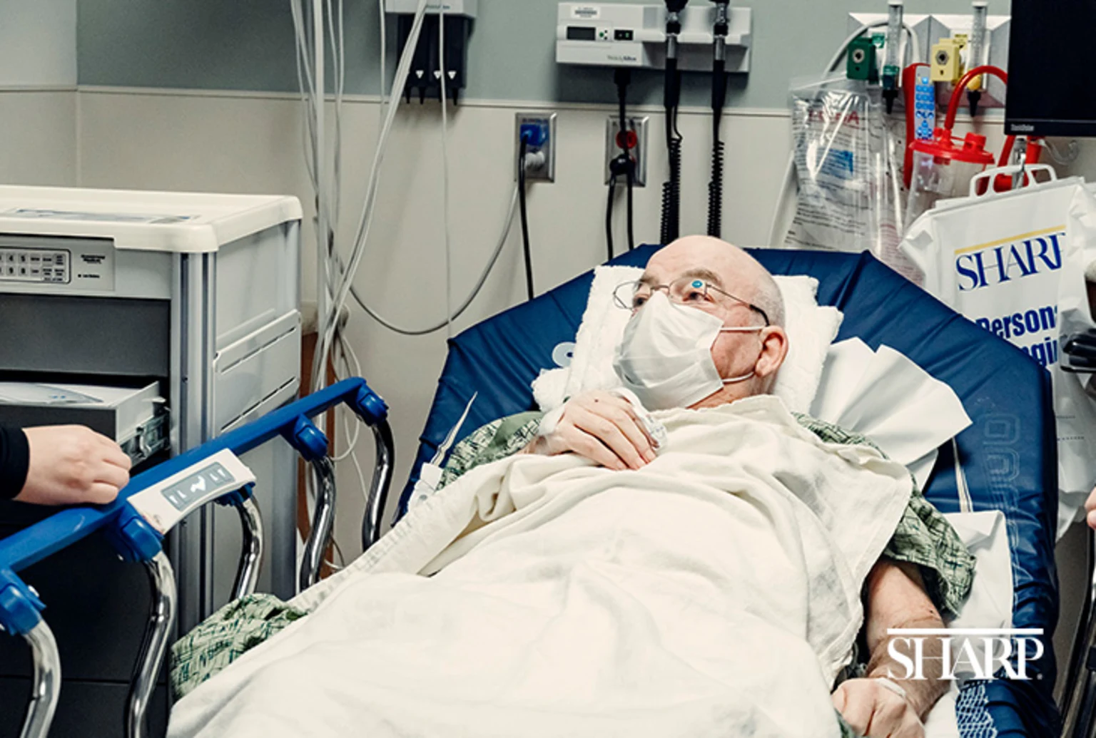 ER-Comfort-Cart-HN2556-Leslie-Sharp-Body-2-Sized_1