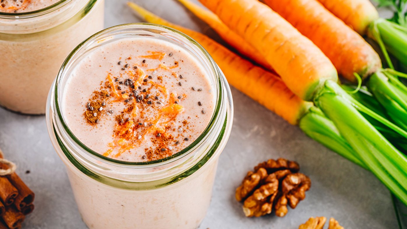 Orange carrot breakfast smoothie