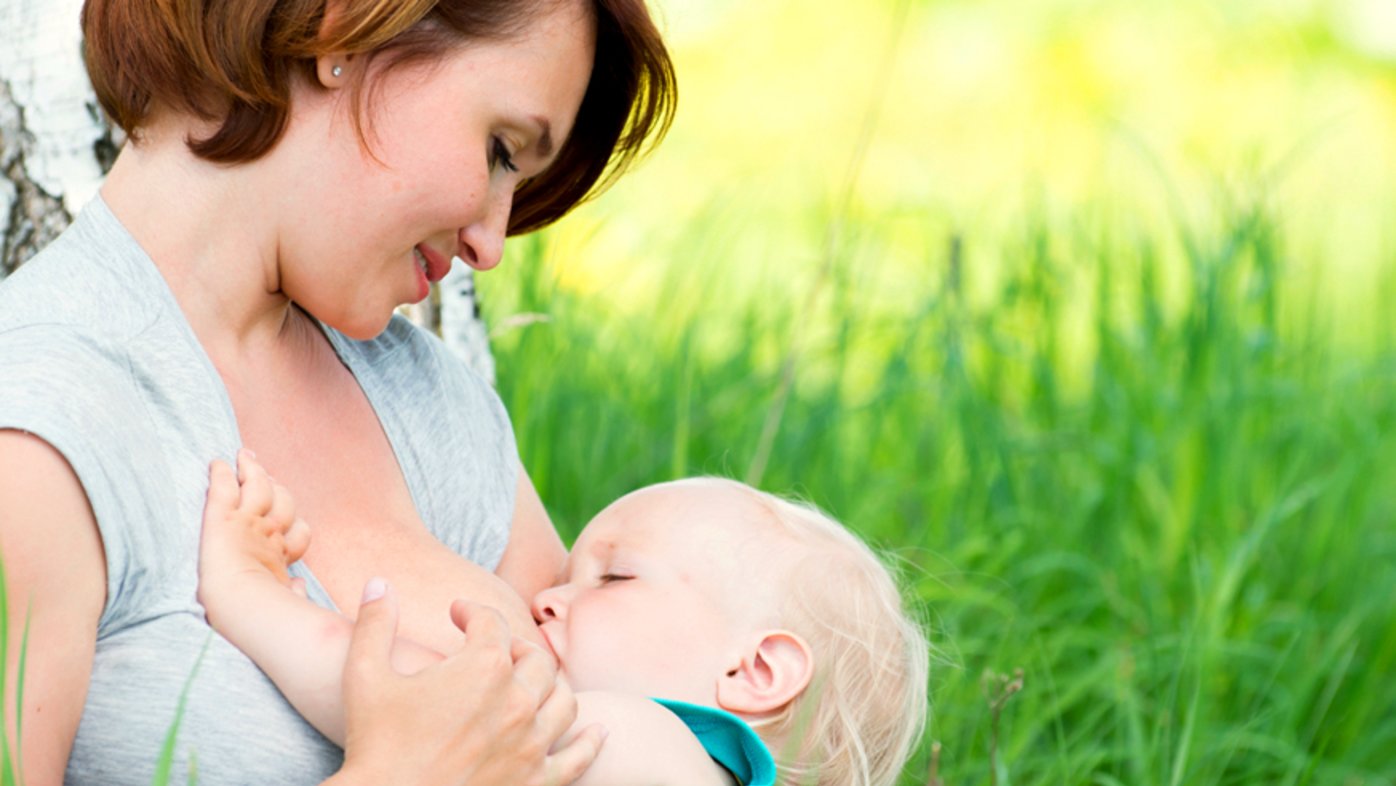 5 common myths about breastfeeding