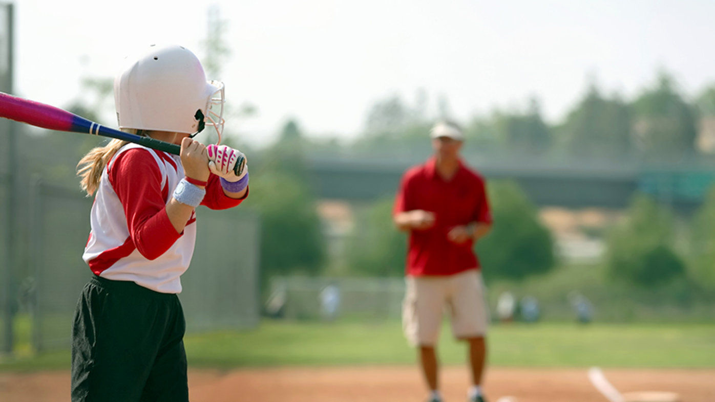 Energy-boosting snacks for young athletes