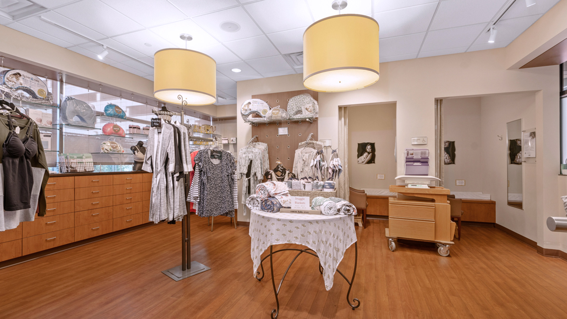 Sharp Mary Birch New Beginning Boutique back