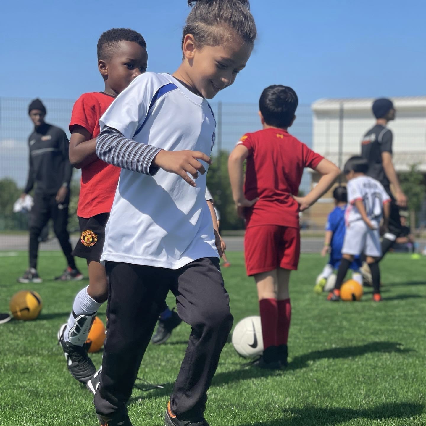 Injuries in youth football: How to help your child recover and overcome injury