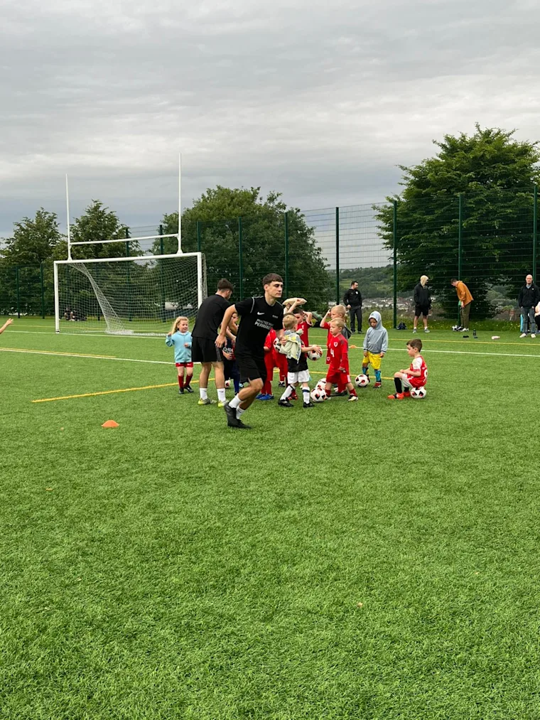We Make Footballers Gwent Announces Exciting Partnership with Fleur De Lys FC