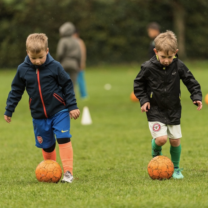 How to become a more confident football player